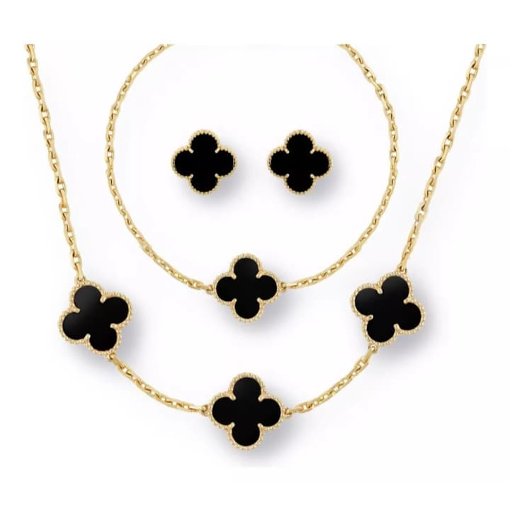 Kit Colar Choker E brinco Pulseira Virginia Trevo Preto Folheado a Ouro Coleção Outono Promoção