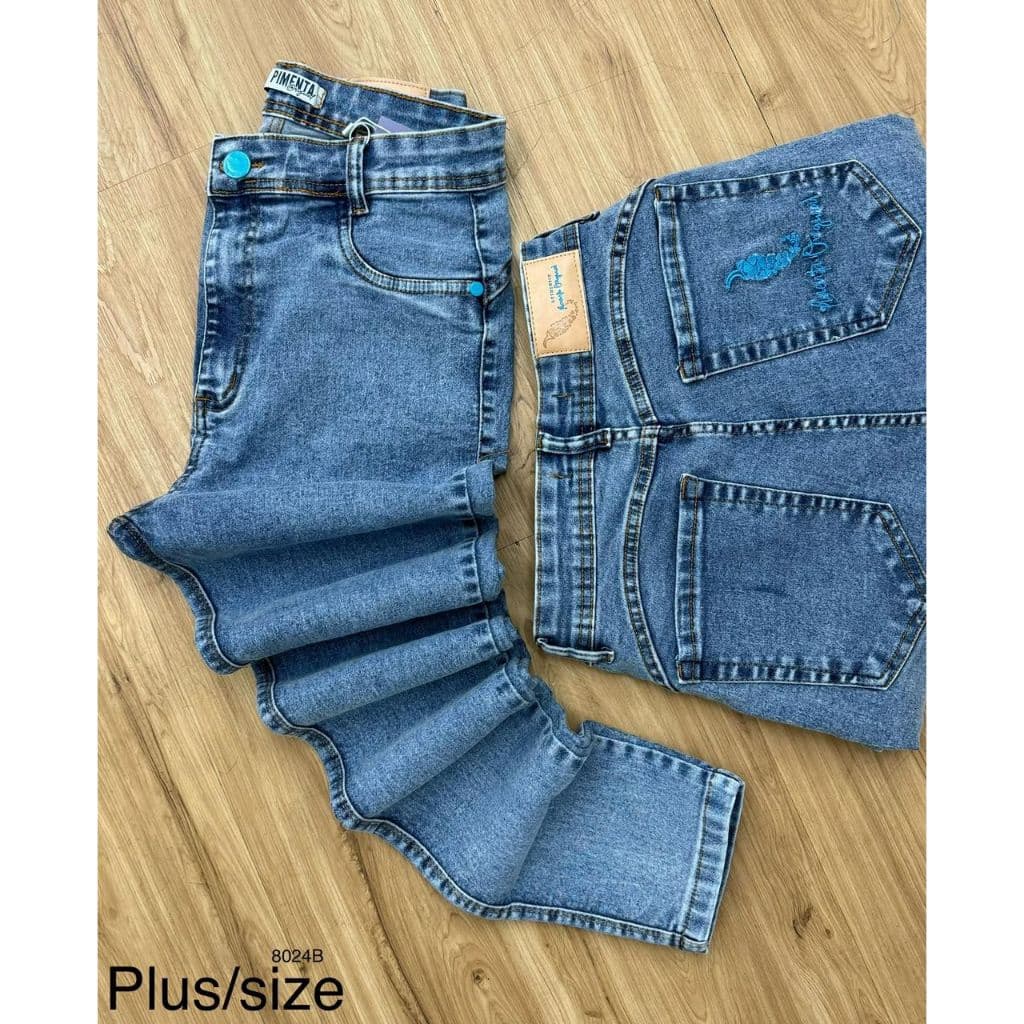 Calça jeans plus size sal e pimenta