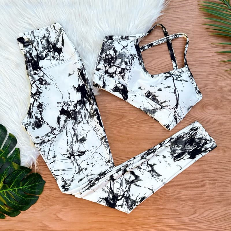 Conjunto Calça Legging e Top Fitness de Academia com Bojo Cintura Alta Feminino Suplex Estampado para Treino