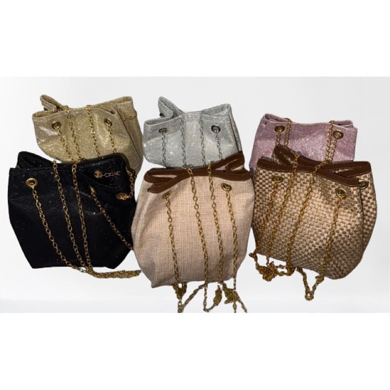 Bolsa feminina saco para festa. Bag Nigth estilosa, saquinho fashion e glamurosa elegante bolsa de ombro