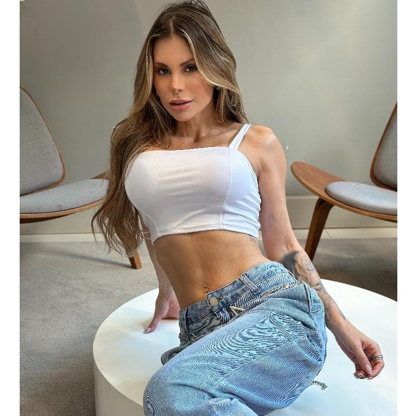 CROPPED ALÇA GROSSA LUXO C/ BOJO: Suplex Romantic Premium, Toque Suave, Sustentação (Tam M)