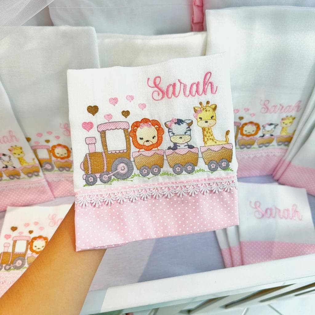 Fraldas personalizadas com o nome bebê MENINA -12 fraldas-TOALHA, FRALDA PASSEIO/CUEIRO, OMBRO, BOCA