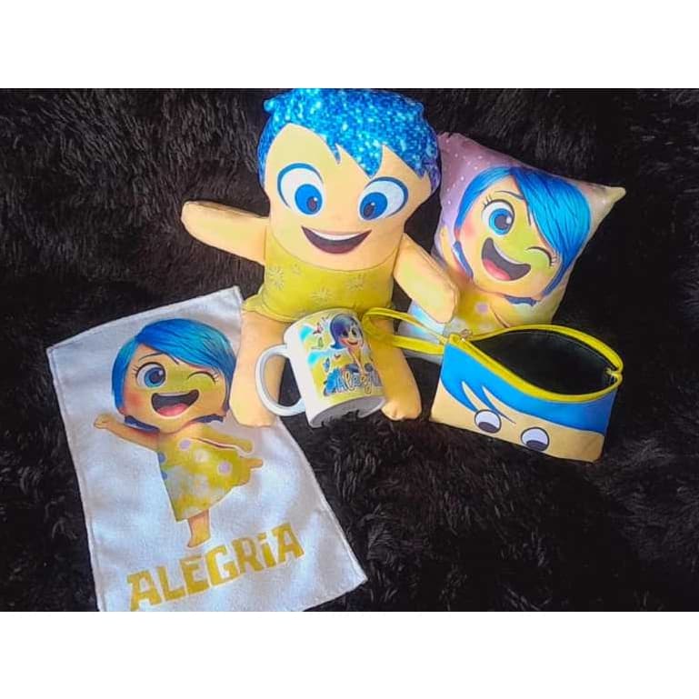 DIVERTIDAMENTE KIT LUXO BONECO CLUTCH CANECA ALMOFADINHA DIVERTIDAMENTE TOALHINHA PERSONALIZADA