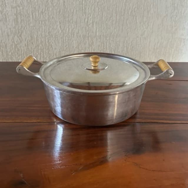 Caçarola Nº30 - 7 litros - panela grande grossa de alumínio batido fundido