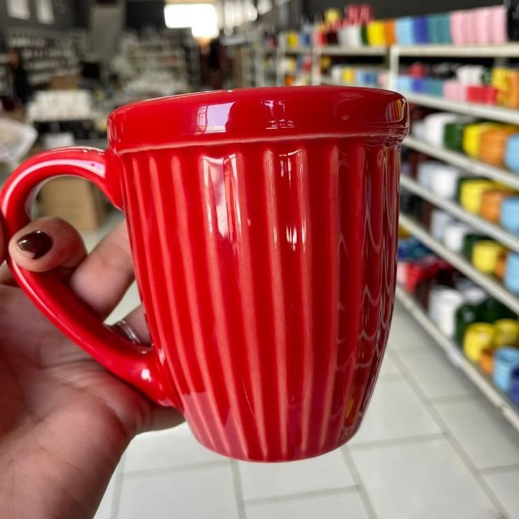 Caneca  Xícara Italia Em Cerâmica Frisada Plissada Decoração Buffet Mesa Posta