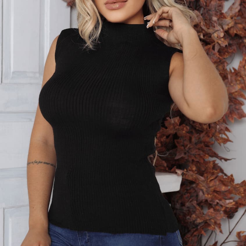 Regatinha Garrafinha Blogueirinha Gola Alta Trico