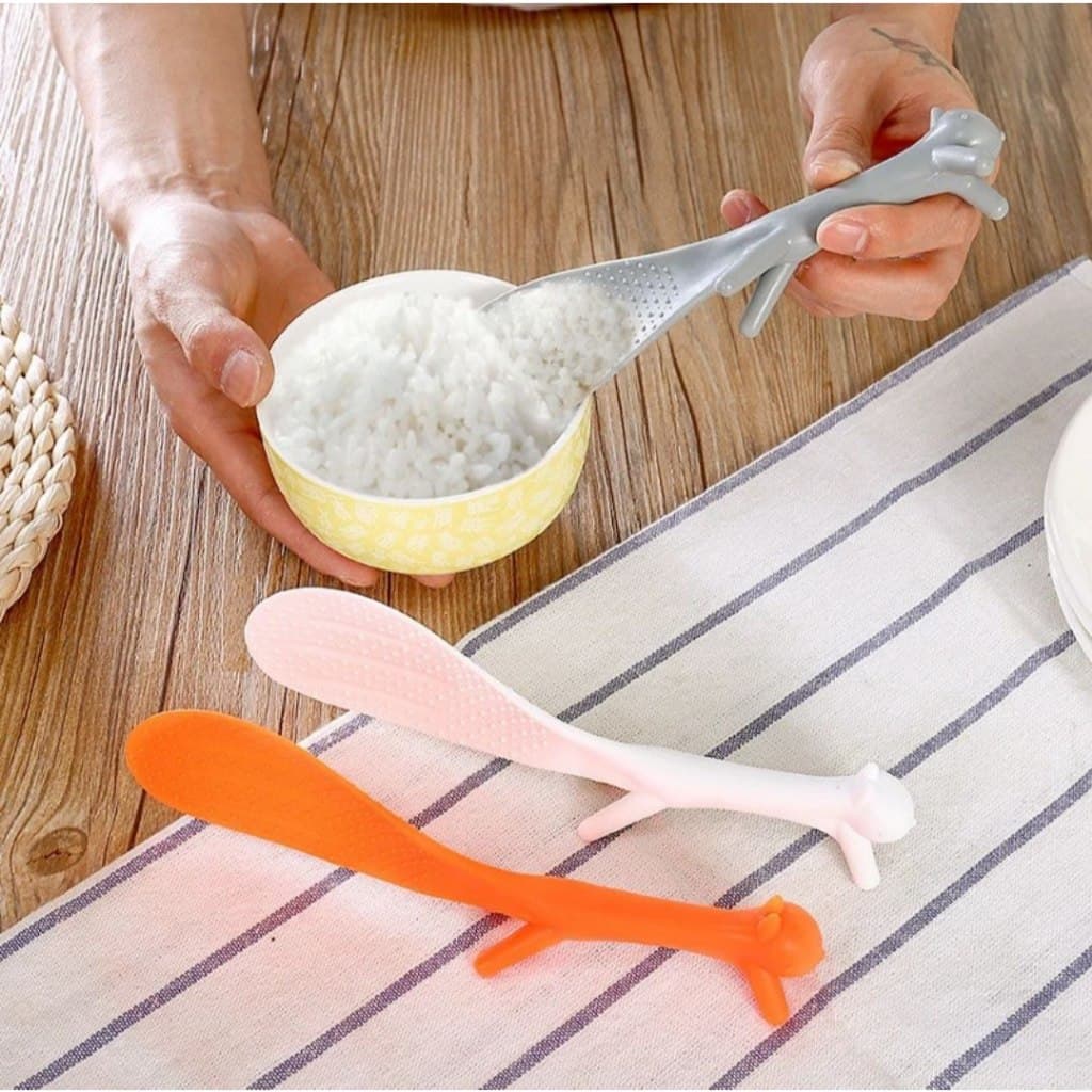 Colher de Arroz Formato de Esquilo De Plástico