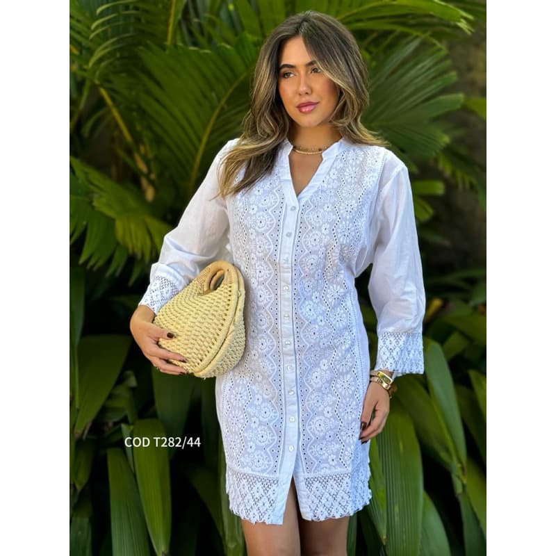 camisa longa em lese plus size