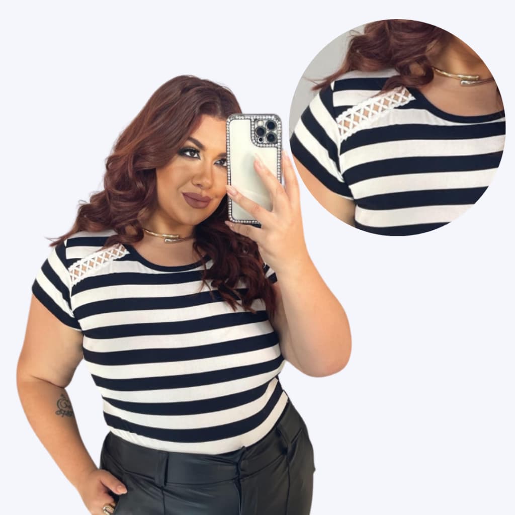 Blusa Feminina Plus Size Básica Listrada Casual T-shirt Veste GG AO 50