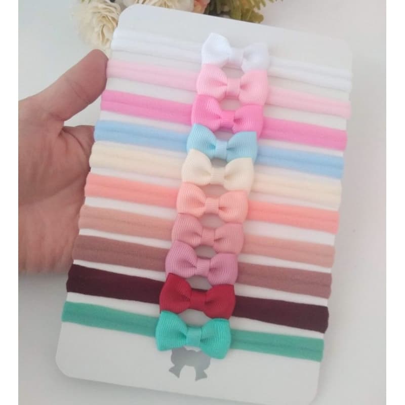 Kit 10 Laços de Cabelo Bebê Recém Nascido Faixinha Meia de Seda Confortável Enxoval Maternidade Menina RN