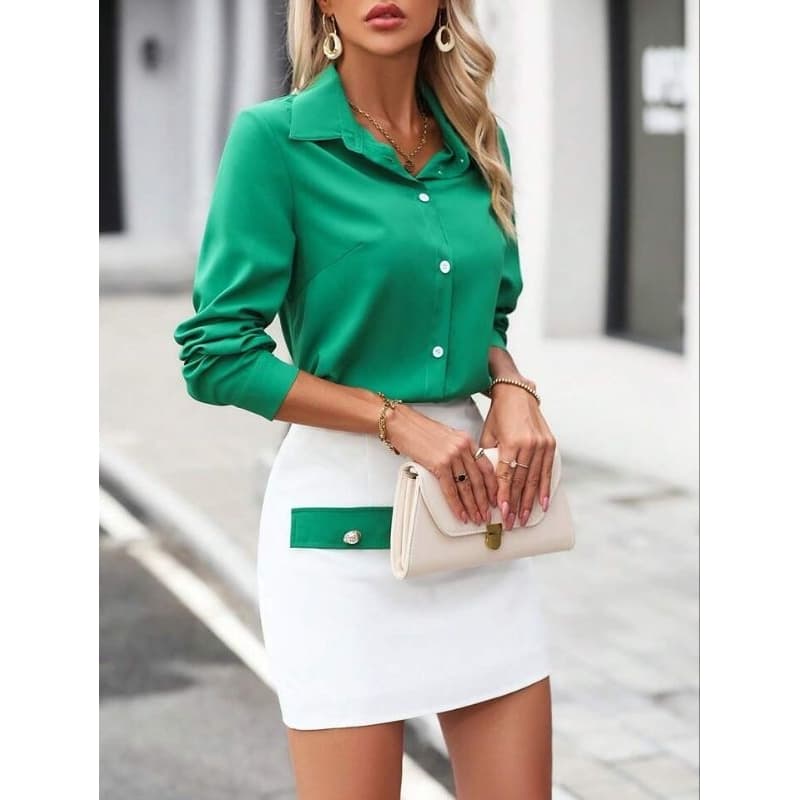 Conjunto com Camisa Social e Saia