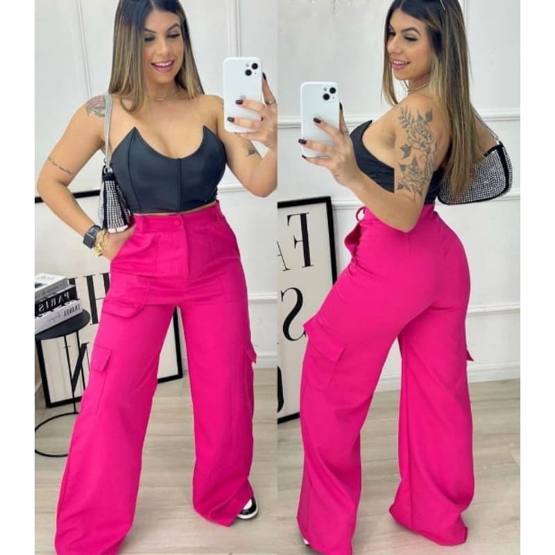 Calça Cargo feminina tecido alfaiataria pantalona com bolso laterais