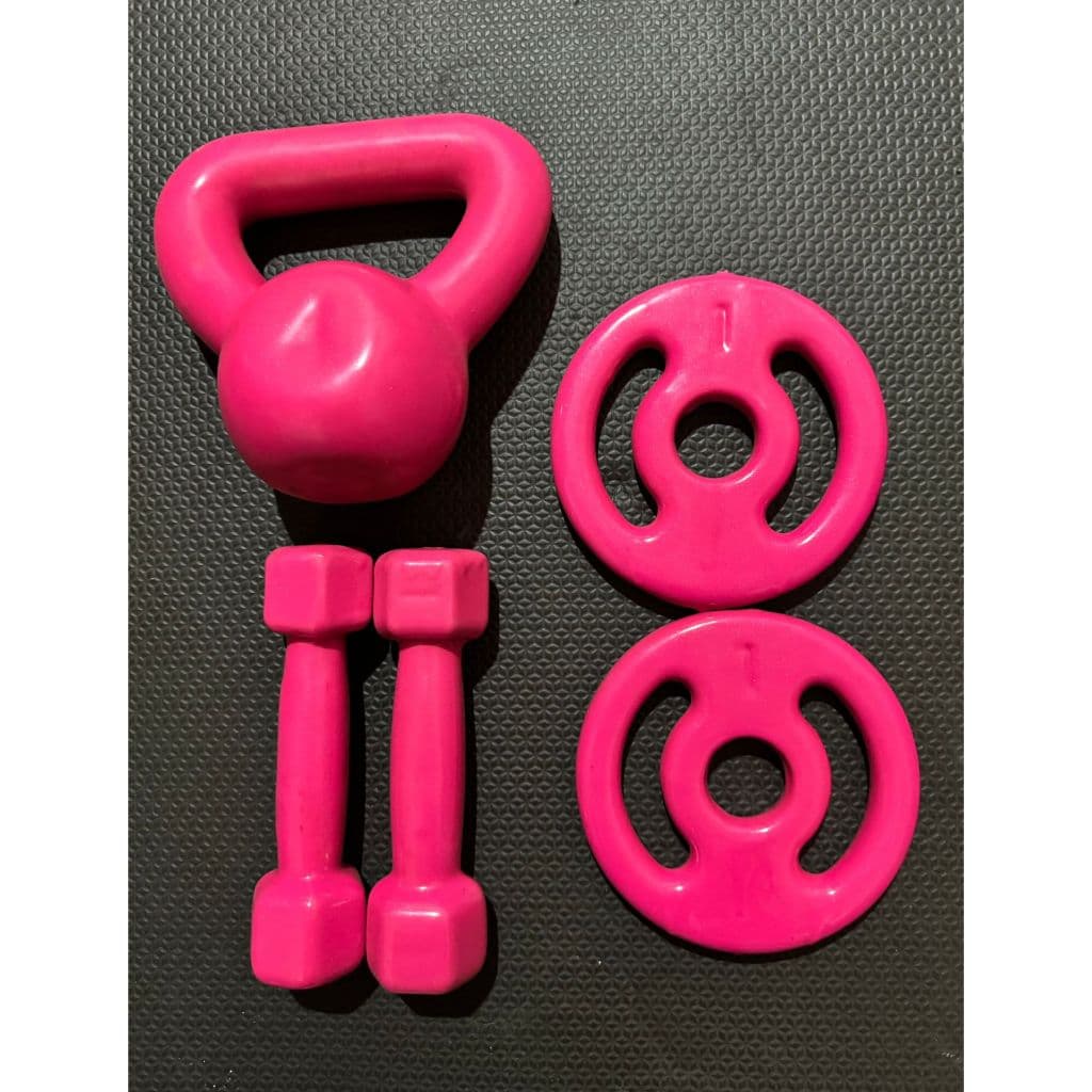 kit de treino ketlebell 4kg + par de halteres sextavado 1kg + par de anilha 1kg (8kg total)