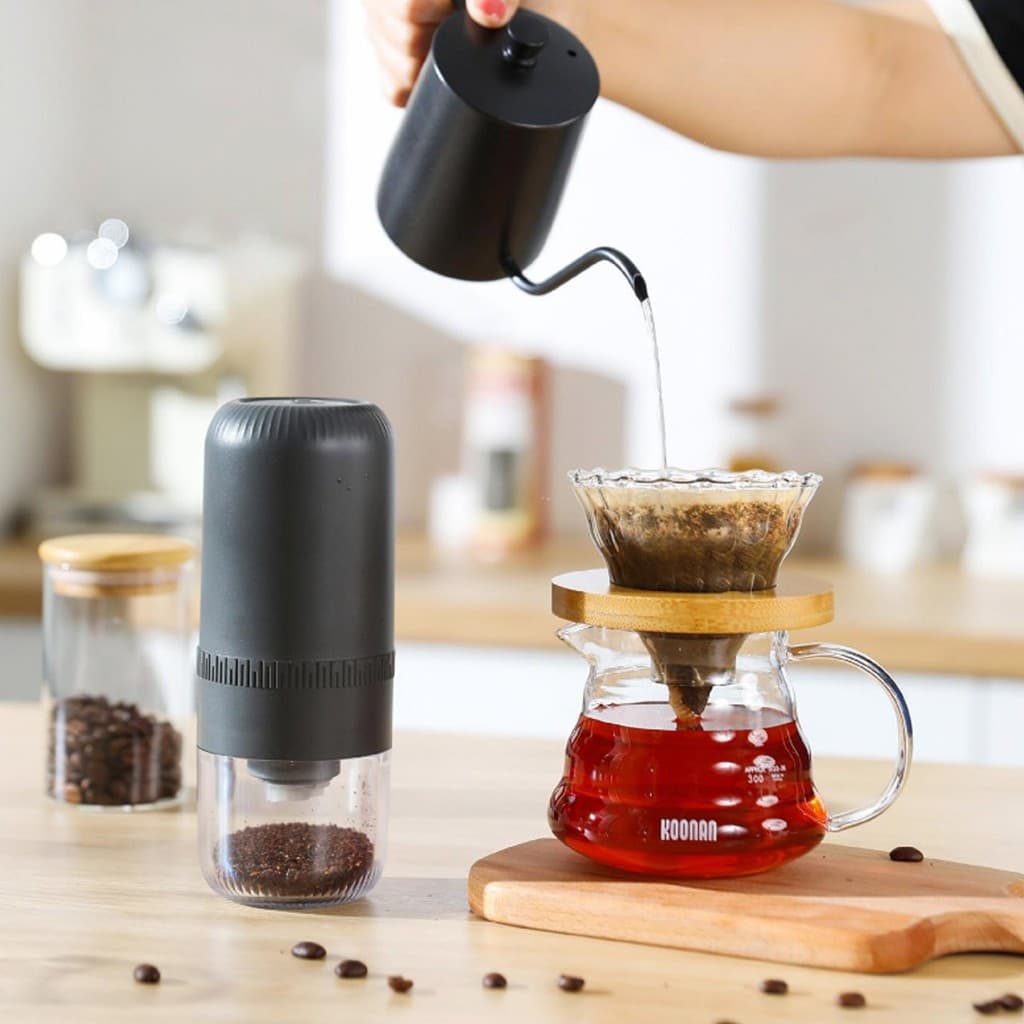Moedor elétrico de grãos de café, automático, portátil, recarregável, essencial para trabalhar em casa E16-XH501