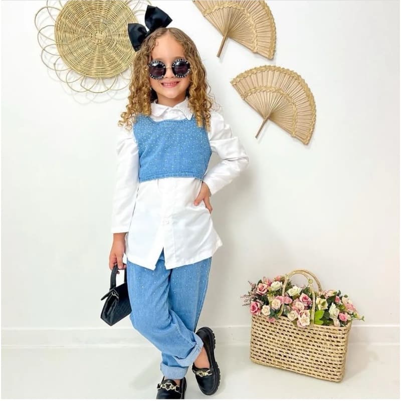 Conjunto infantil jeans com camisa  + calca + croop + cinto