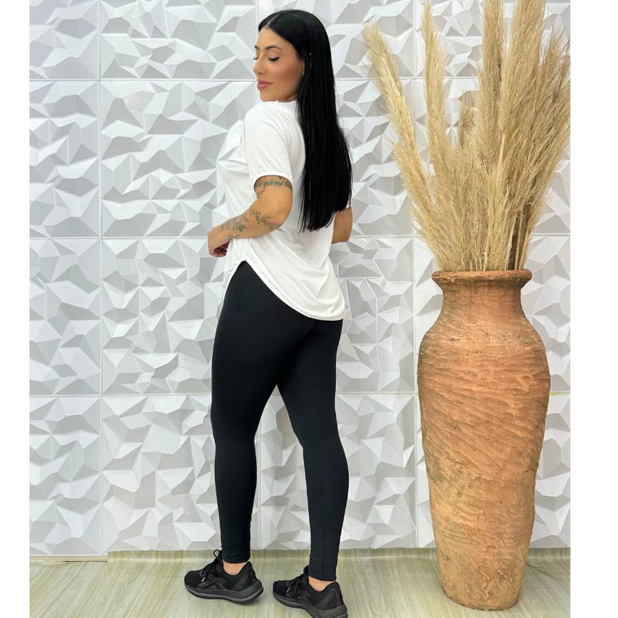 Camisa Tapa Bumbum Dry Fit Academia Fitness Feminina