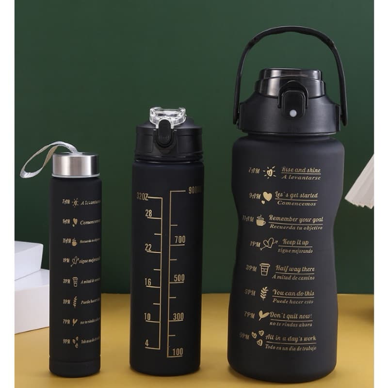 Kit 3 Garrafas de Água Squeeze Motivacional Com Adesivos e Emblemas com 300ML 900ML 2000ML Garrafa