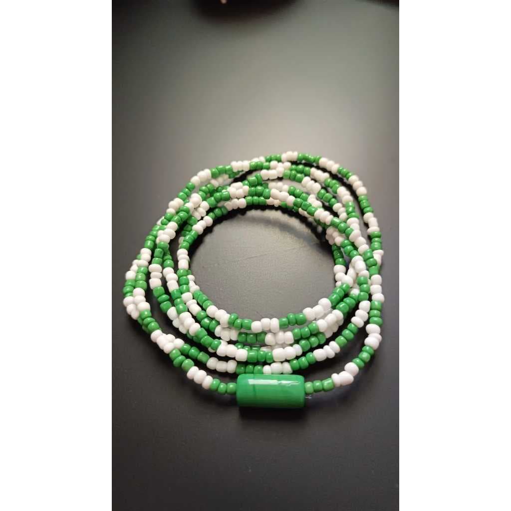 GUIA FIO DE CABOCLO/OXÓSSI UMBANDA E CANDOMBLÉ - MIÇANGA 3mm VERDE E BRANCA
