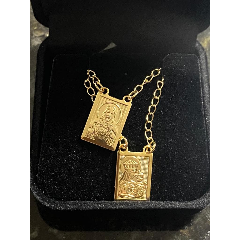 Escapulário Nossa Senhora Do Carmo banhado a ouro
