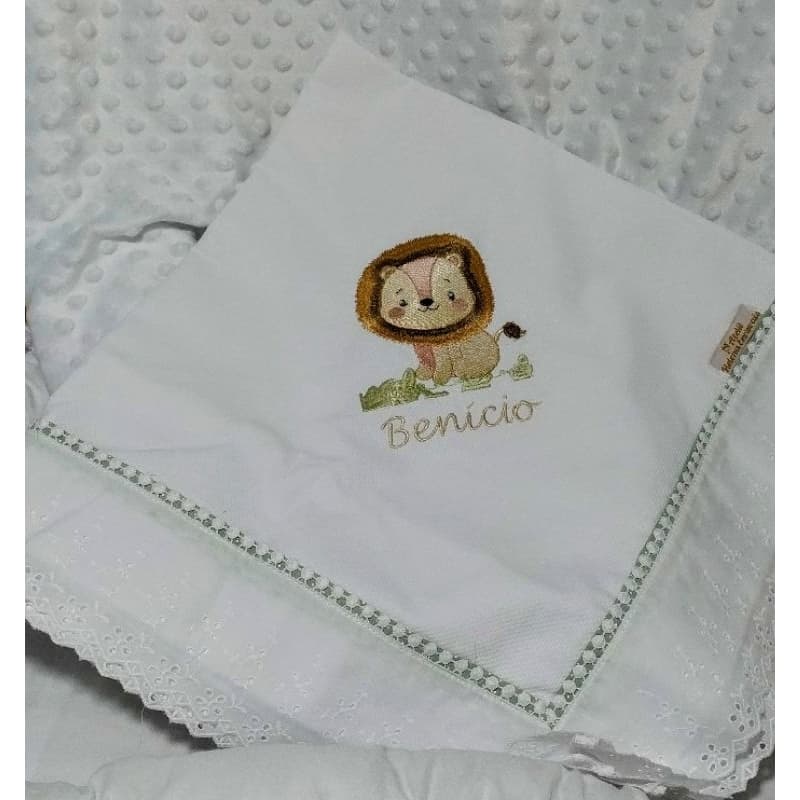 Manta para bebê bordada personalizada leão