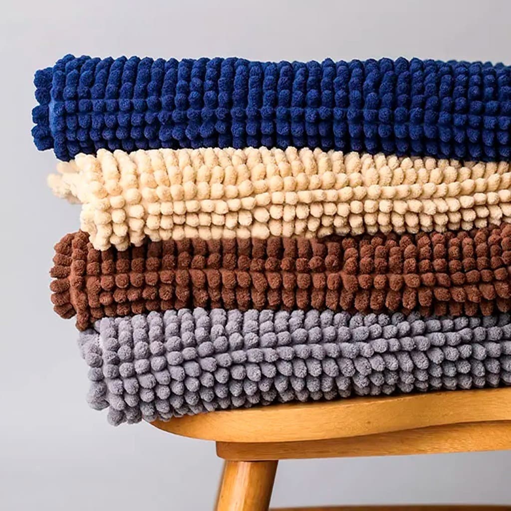 Tapete Bolinha Para Banheiro 38cm x 58cm Diversas Cores Antiderrapante Absorve Água