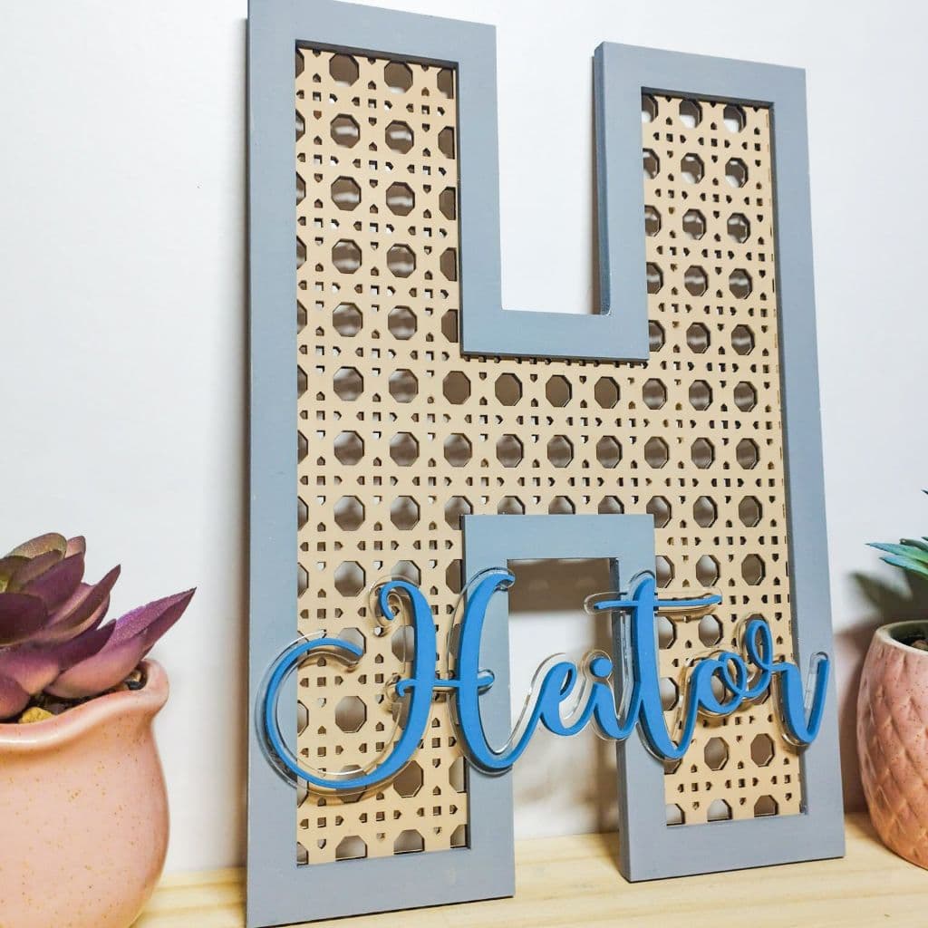 Enfeite Porta maternidade Letra Palha indiana em MDF/ Decoração de Parede de Quarto Infantil