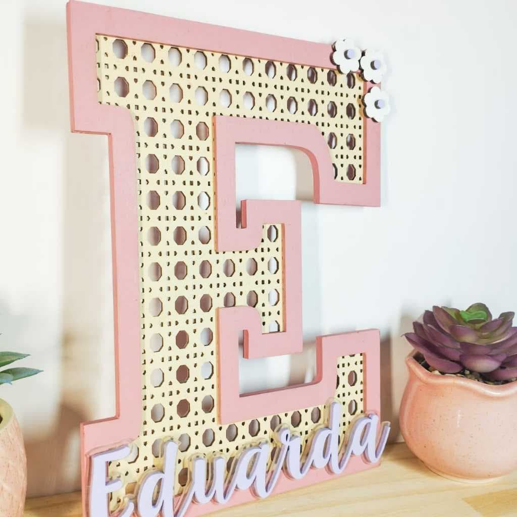 Enfeite Porta maternidade Letra Palha indiana com Nome em MDF Decoração de Parede de Quarto Infantil