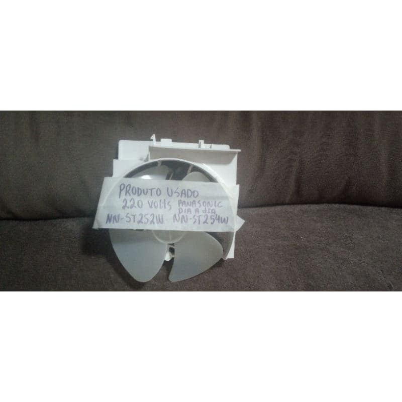 Ventilador Microondas 220 Volts Panasonic Dia a dia NN-ST254WRUK (LER DESCRIÇÃO)