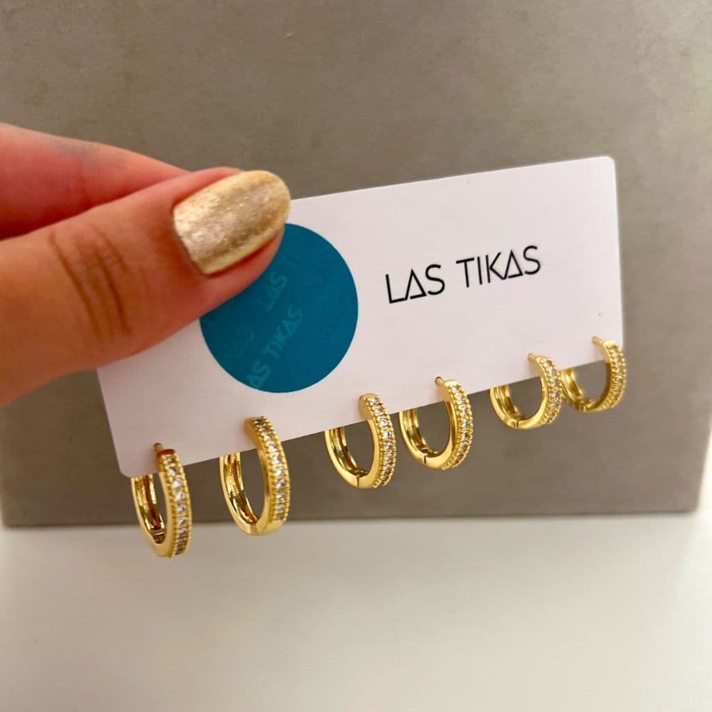 Trio de brincos argola cravejada dourada banhada a ouro