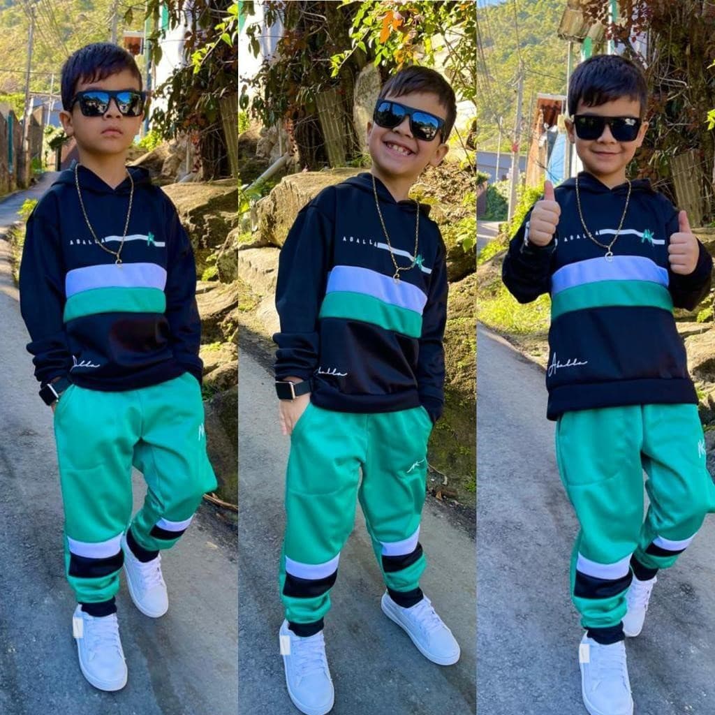 Conjunto Calça Blusa de Moletom de Frio Casaco Masculino Agasalho Inverno Capuz Kit Infantil Com 2 Peças