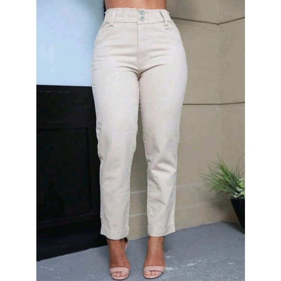 Calça Mom Jeans com Elástico no Cós e Barra Dobrada