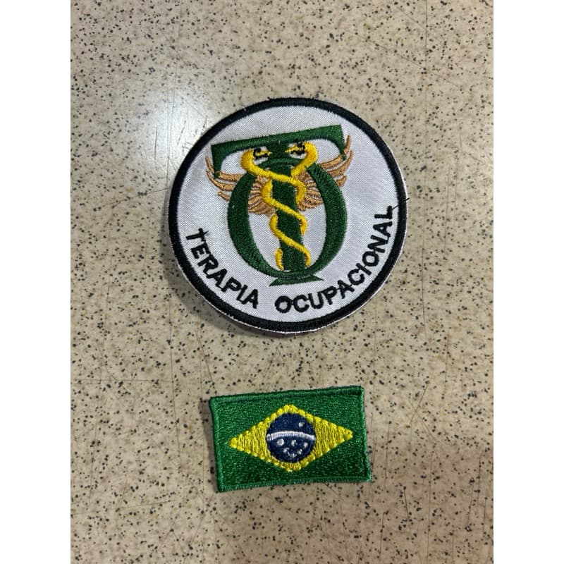 Patche bordado Terapia Ocupacional TO, mais bandeira do Brasil com termocolante