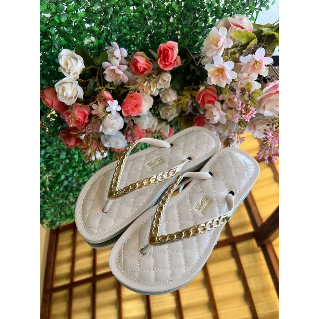 CHINELO confort bordado feminino com corrente na correia leve e macio
