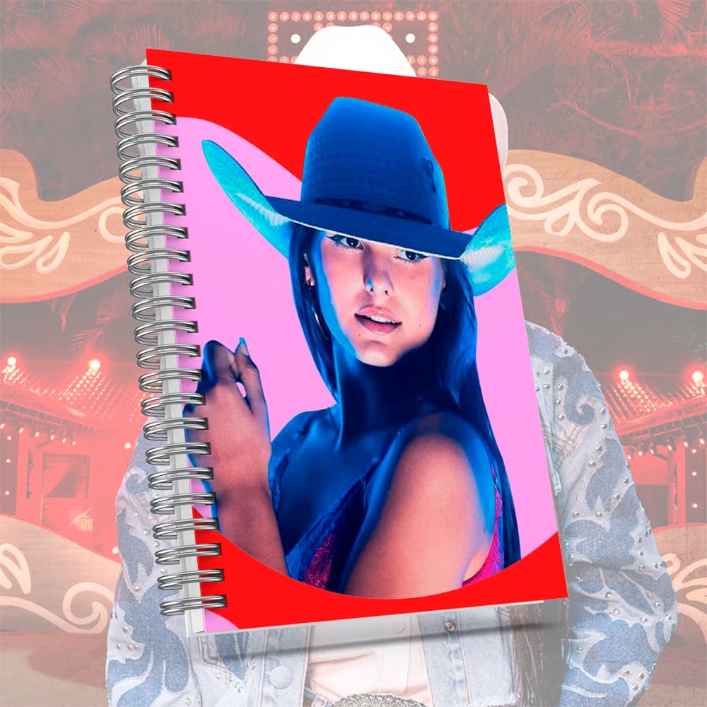 Caderno Ana Castela - Capa dura, alta qualidade de impressão.