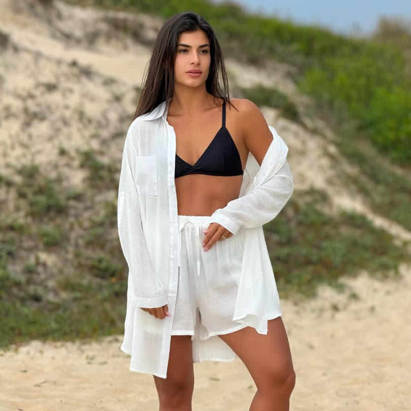 kit Saída de Praia Conjunto Camisão e Short e Viseira Confortável Branca Proteção Solar UV50
