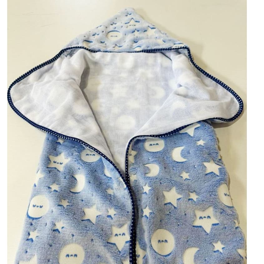 Toalha de Banho Bebê Tecido Soft Fleece Forrada em Fralda 100% Algodão com Capuz ESTAMPAS E CORES SORTIDAS