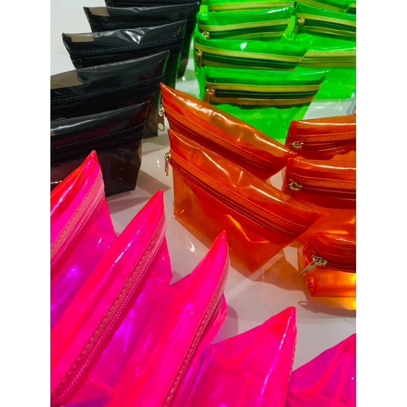 10 unidade de  Mini Necessaire bolsinha PVC cristal Neon, cores lindas, compacta /lembrancinha/kit/festa/eventos/mimo
