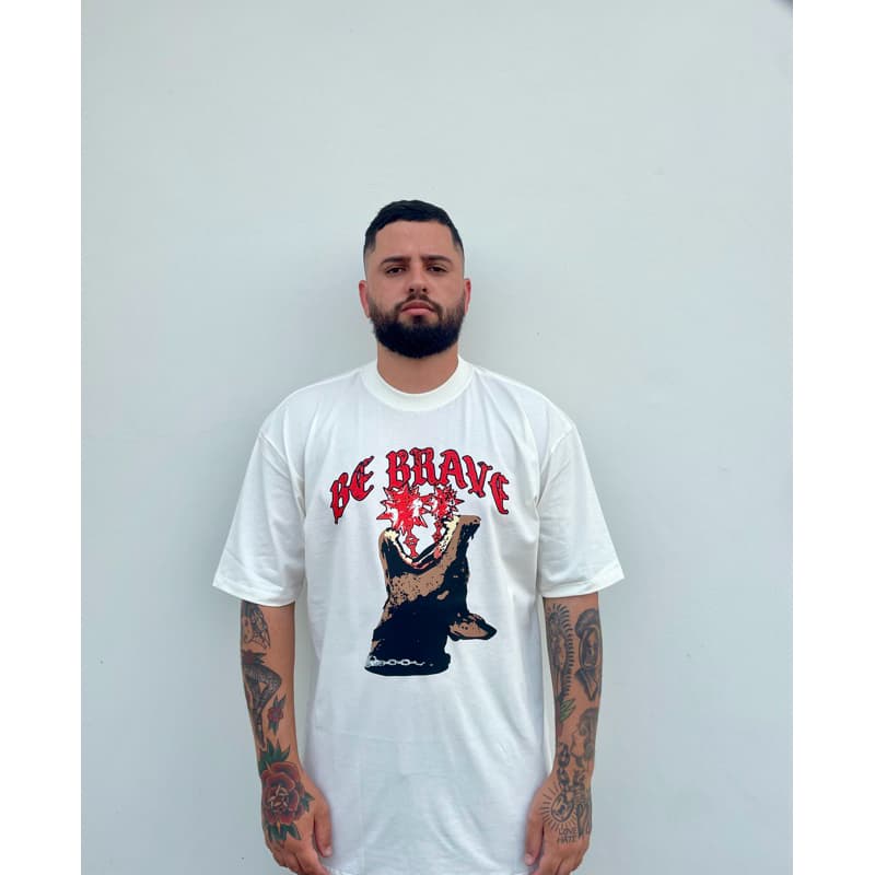 CAMISETA OVERSIZED STREETWEAR GOLD BE BRAVE 2 MARCA NACIONAL ORIGINAL