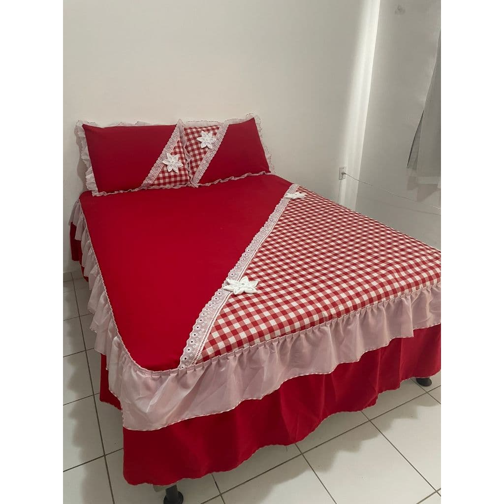 Kit  Colchas Diagonal Com babado xadrez/Estampado com FLOR 2,40m X 2,60M