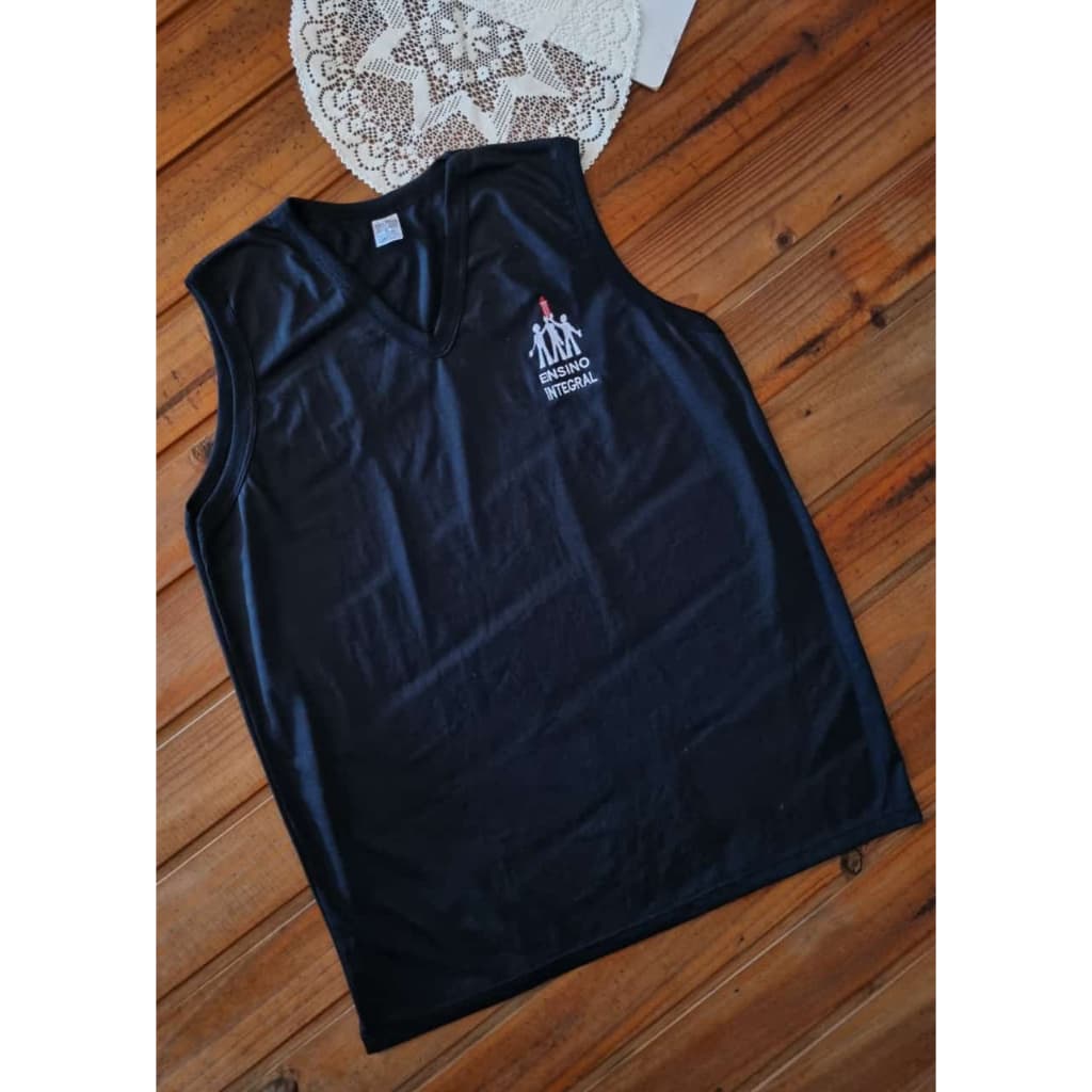 Camiseta regata bordada Ensino integral.Tamanho G.