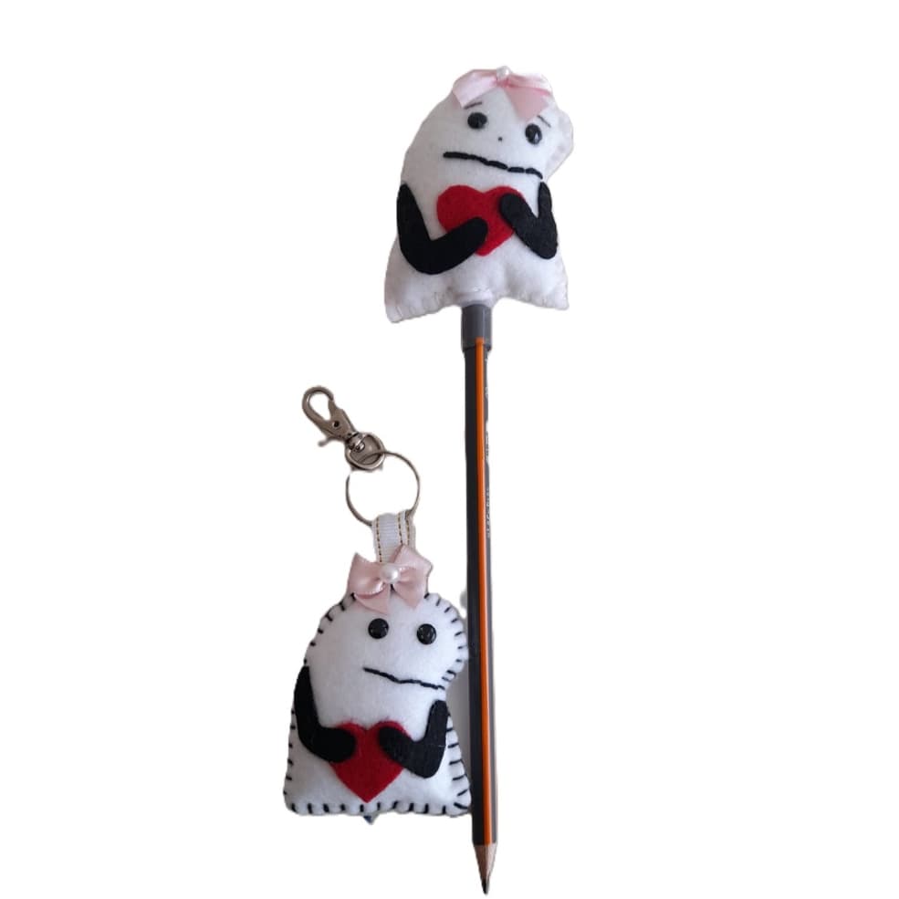 BONECAS PONTEIRA DE LAPIS E CANETAS