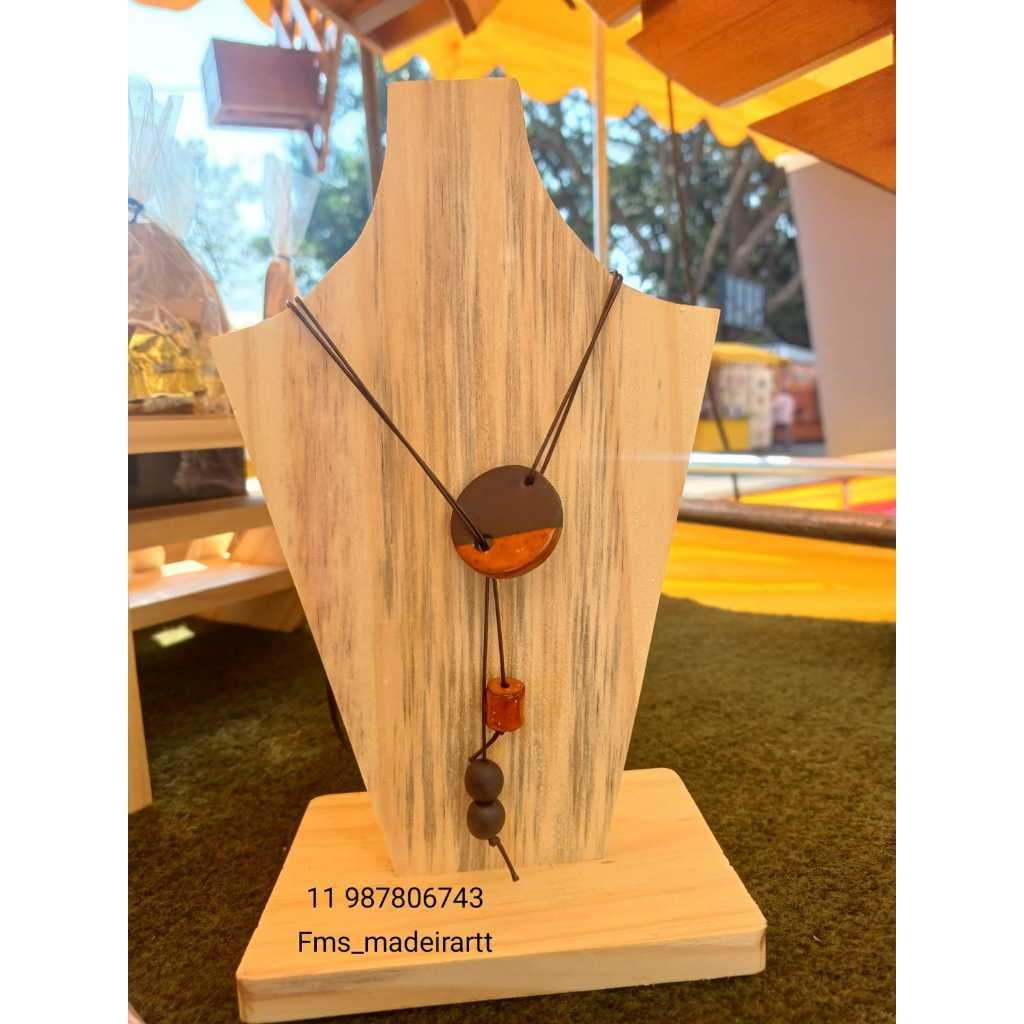 Porta colar de madeira pinus fms madeirartt