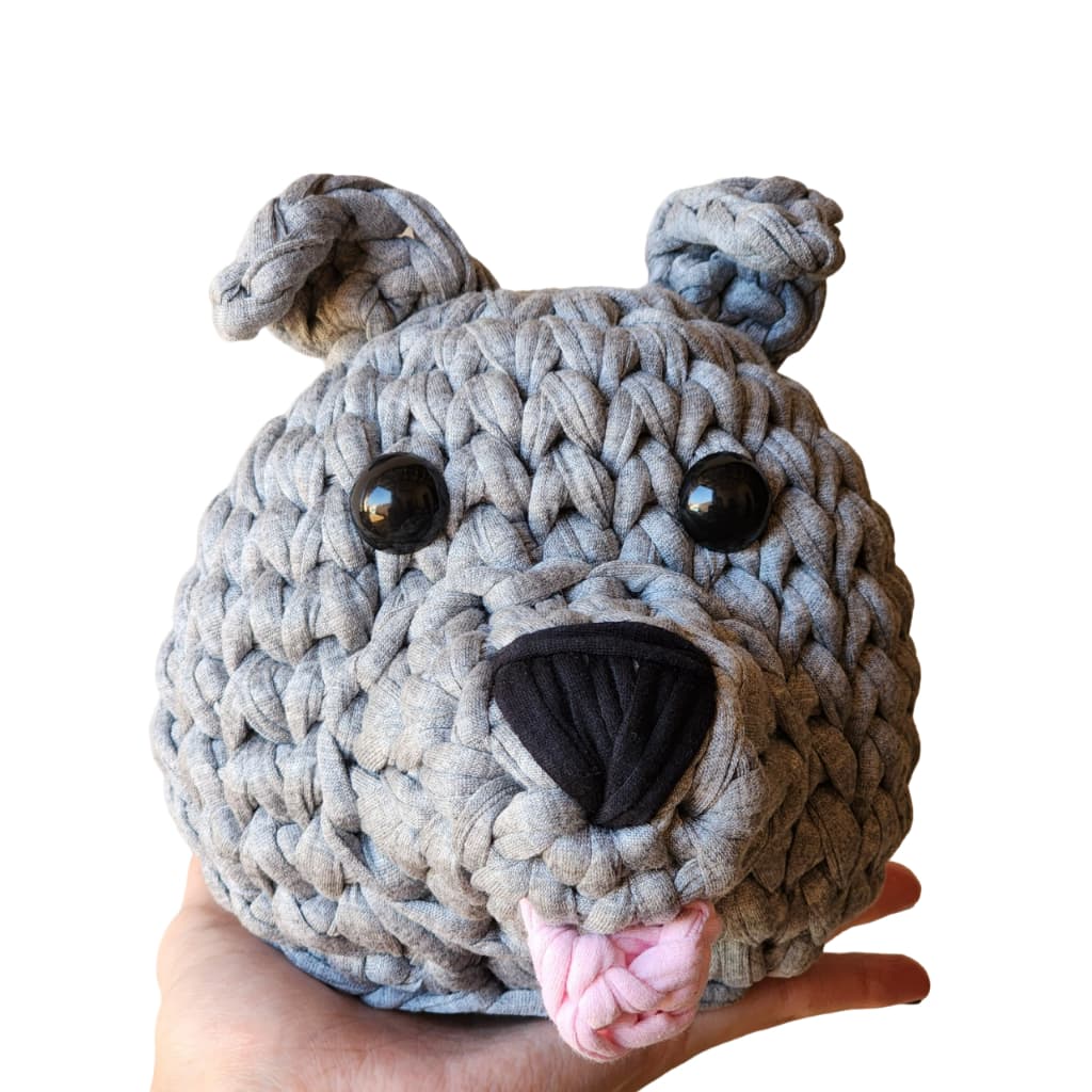 Cachorro em Fio de malha | Peso de porta | Decoração | Coleção Pet