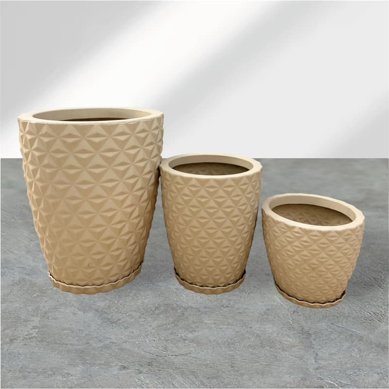 Kit 3 Vasos de Plantas Polietileno Diamantes Decorativo com prato N1, N2,N3
