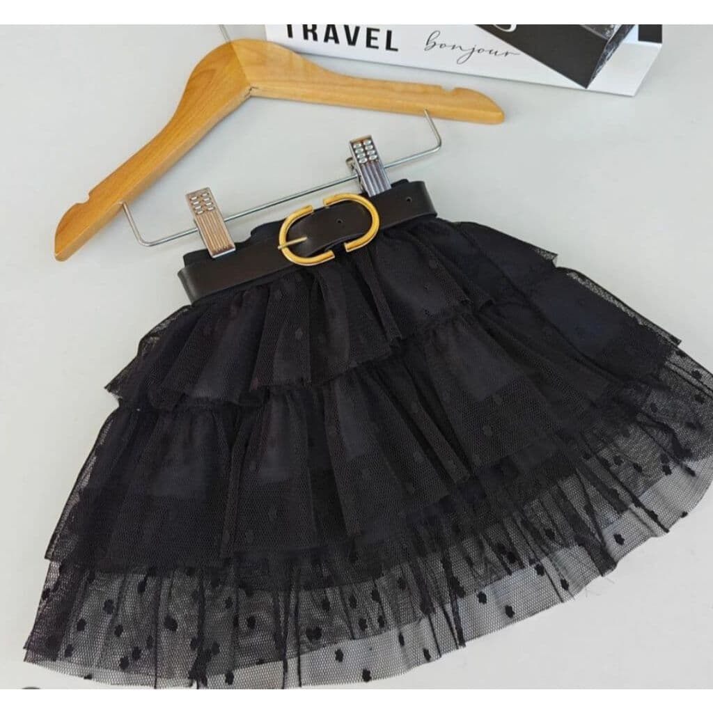 Saia infantil de tule com camadas de babadinho