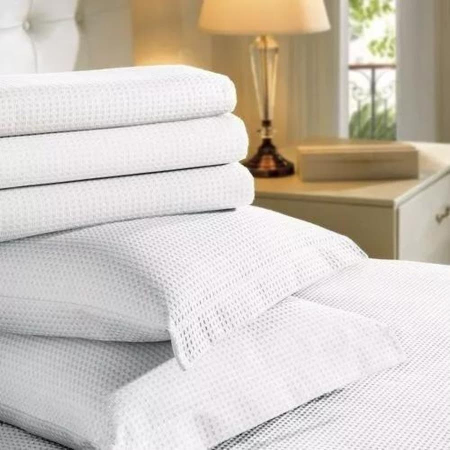 Kit Colcha Queen Piquet – Elegância e Conforto para Seu Quarto - Conjunto de Cama