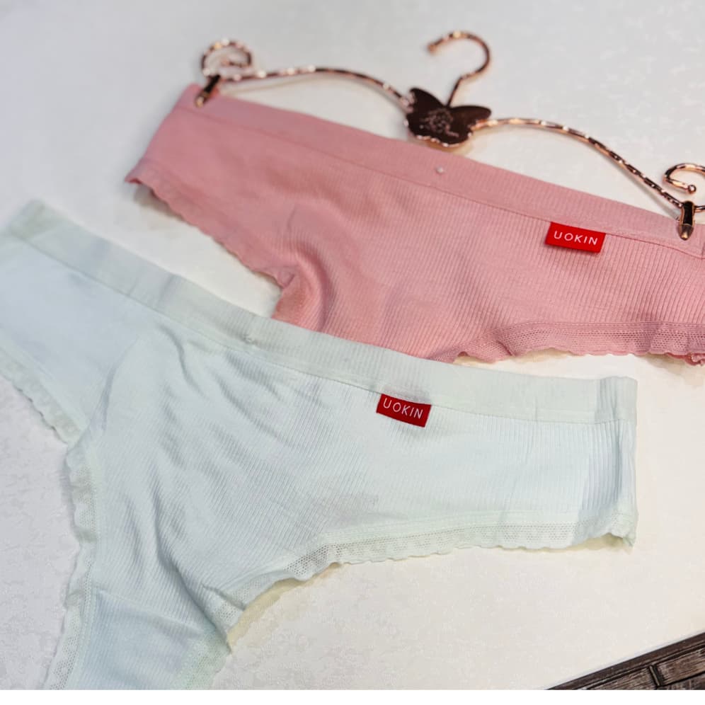 Kit 2 Calcinhas Zed Gringas, Malha Canelada Loba, Modelos Variados, Tanga ou Fio, Confortáveis