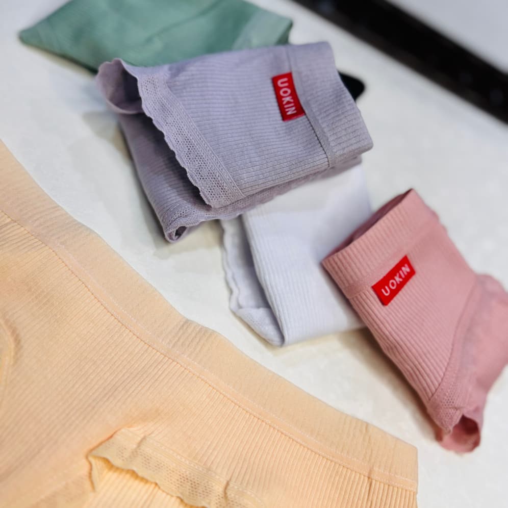 Kit 3 Calcinhas Zed Gringa, Malha Canelada Loba, Modelos Variados, Fio ou Tanga, Confortáveis