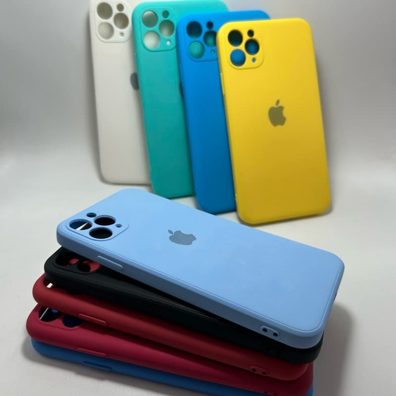 Capa para celular iPhone 11 Pro Max silicone com proteção na câmera