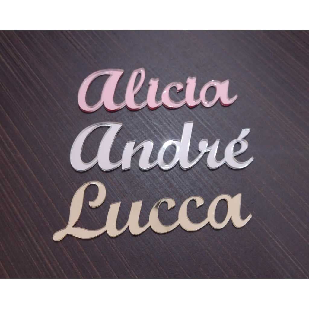 NOME EM ACRÍLICO PERSONALIZADO